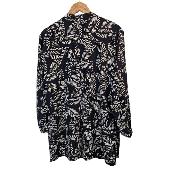 Jeannene Booher Silk Leaf Print Shirt Womens Sz 14 Black Button Up Split Hem - Picture 4 of 12